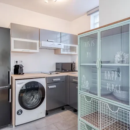 Cocoon In Apartment Cassis